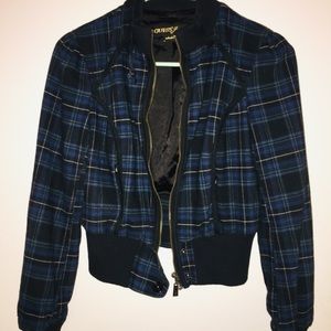 Bomber knitted type jacket. Plaid.